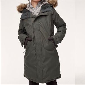 Aritzia TNA summit parka